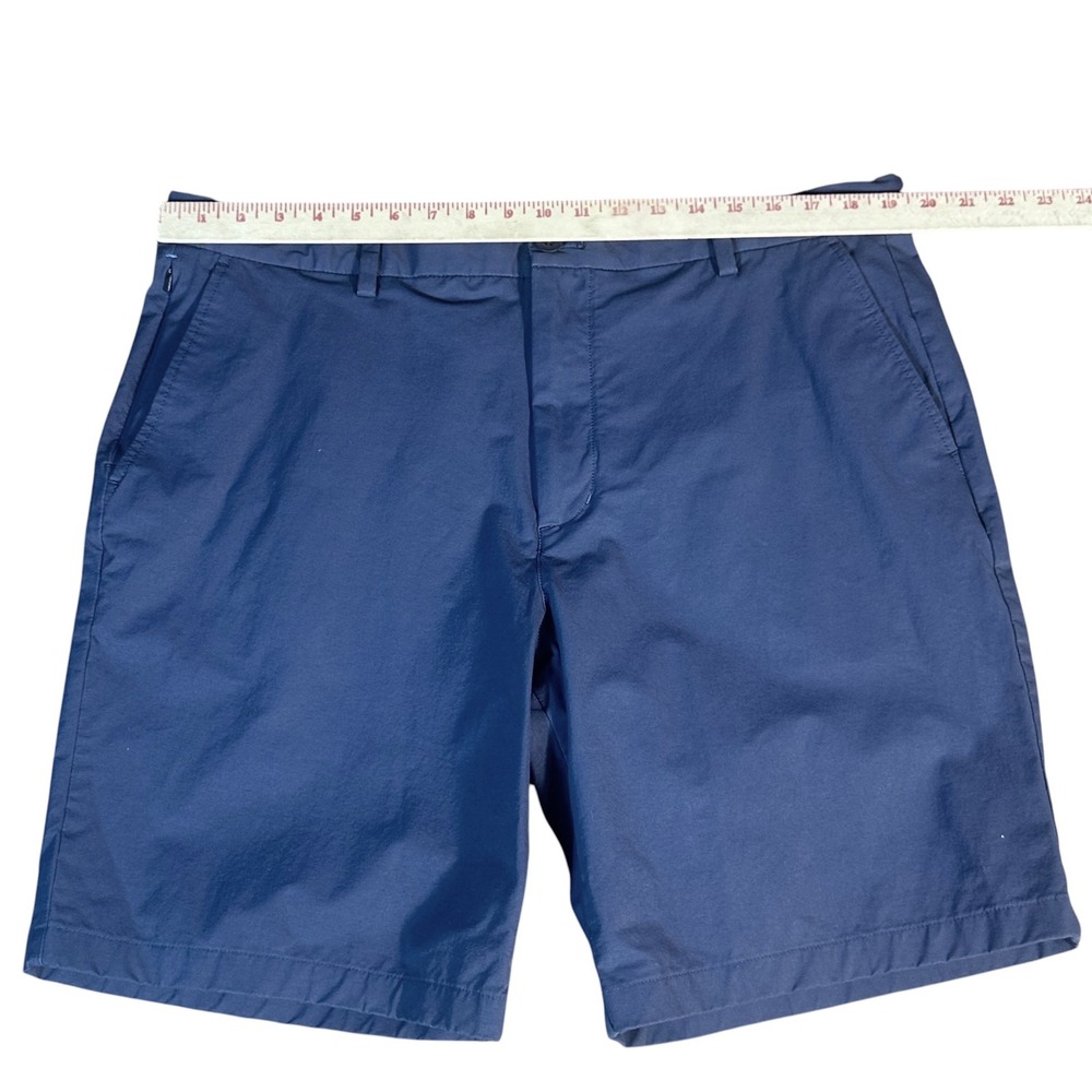 Vineyard Vines On-The-Go Shorts Mens 38 Blue Performance Stretch 1H001073 - Picture 4 of 9